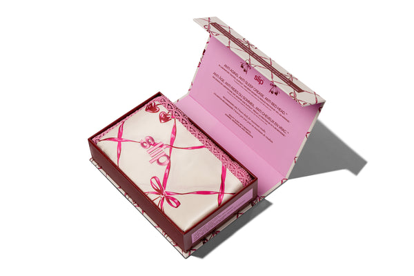 Sweet Cherry Queen Zippered Pillowcase with Lace Trim