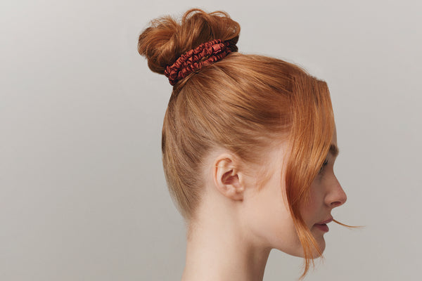 BACK TO BASICS AUBURN SKINNY SCRUNCHIES